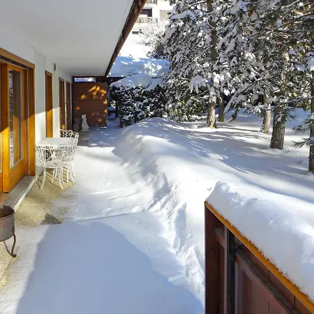 Les Pierres C Crans-Montana